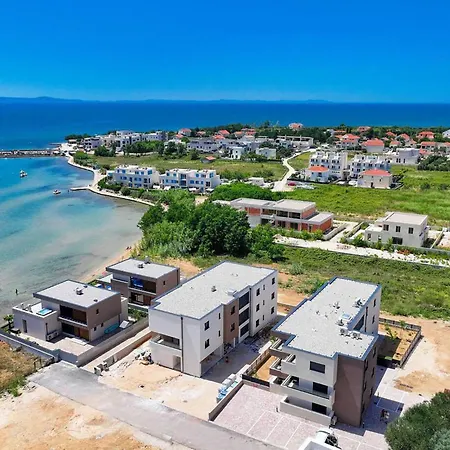 Lovely In With House Sea View Privlaka (Zadar)
