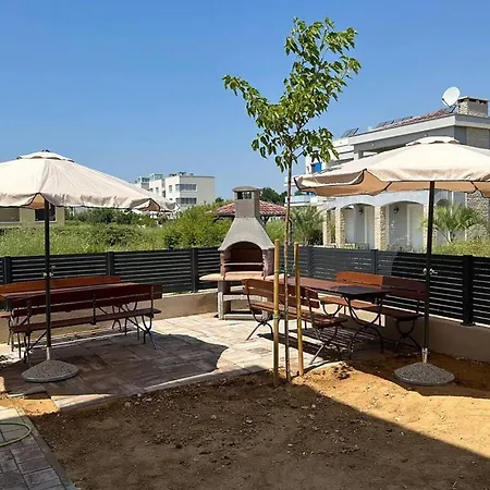 Lovely In With House Sea View Διαμέρισμα *
