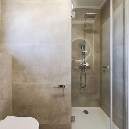 Lovely In With House Sea View Privlaka (Zadar)